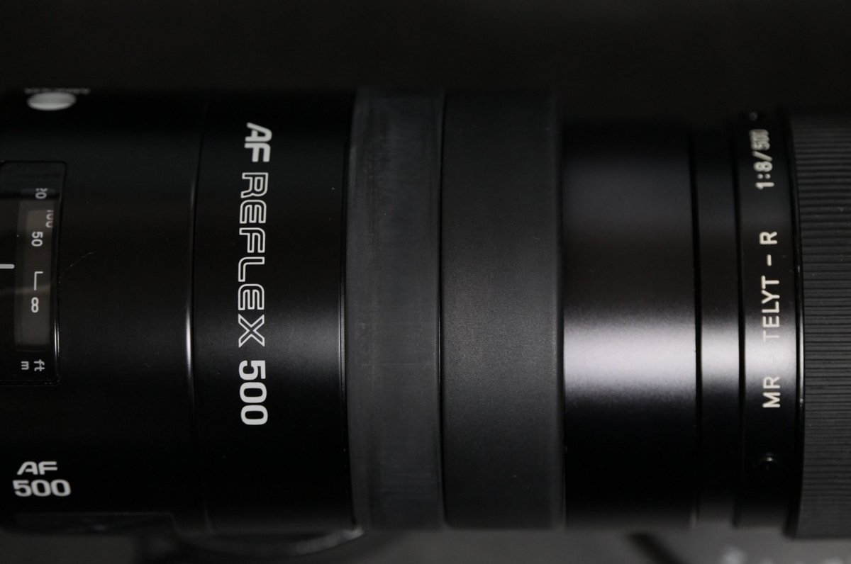 BarnackJh's tweet photo. Leitz MR-TELYT-R500mm F8
Minolta AF REFLEX 500mm F8 のサイズ比較
AFが入ってない分ライカの方が少しコンパクトになってるのとミラーの大きさにも多少差が出てる🧐

#mrtelytr500mmf8 #minoltaafreflex500mmf8 #反射レンズ #leicadmr #ライカ #leica #leicar #leitz #sony #sonya7riii #minolta https://t.co/bp84SYfJkJ