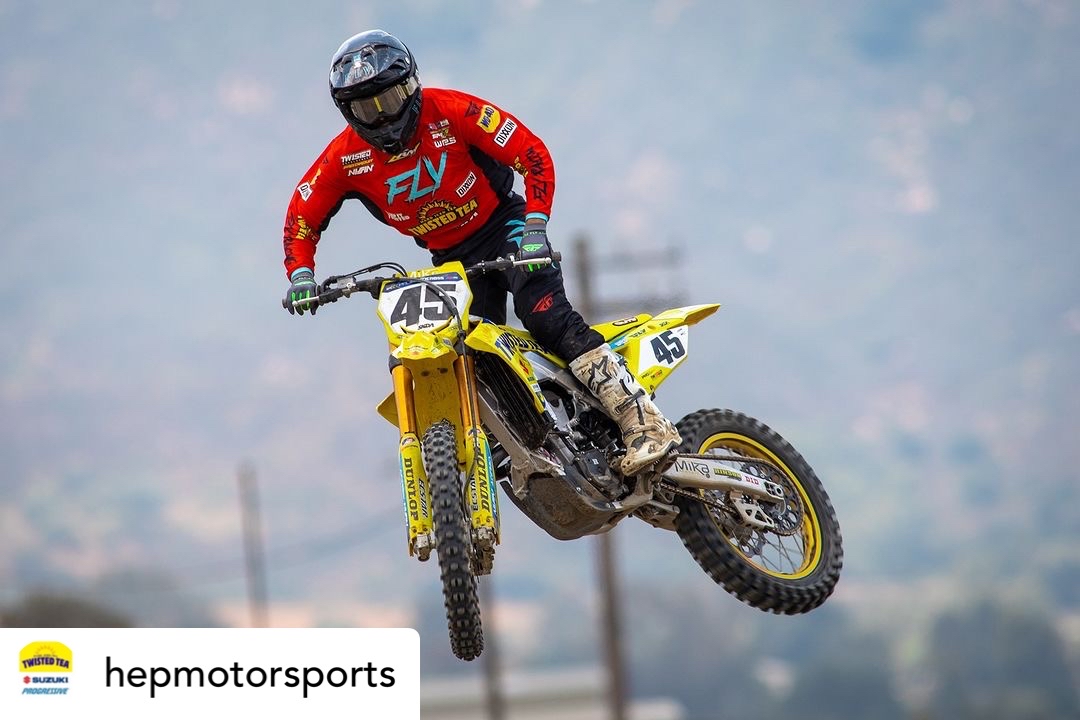 suzukicycles's tweet photo. #repost @hepmotorsports The Twisted Tea H.E.P. Suzuki presented by Progressive Insurance team welcomes Colt Nichols to the team for the remainder of the championship season!
@twistedtea @suzukicycles @flyracingusa
#RMarmy #SuperMotocross #ColtNichols https://t.co/lC87kK39hC