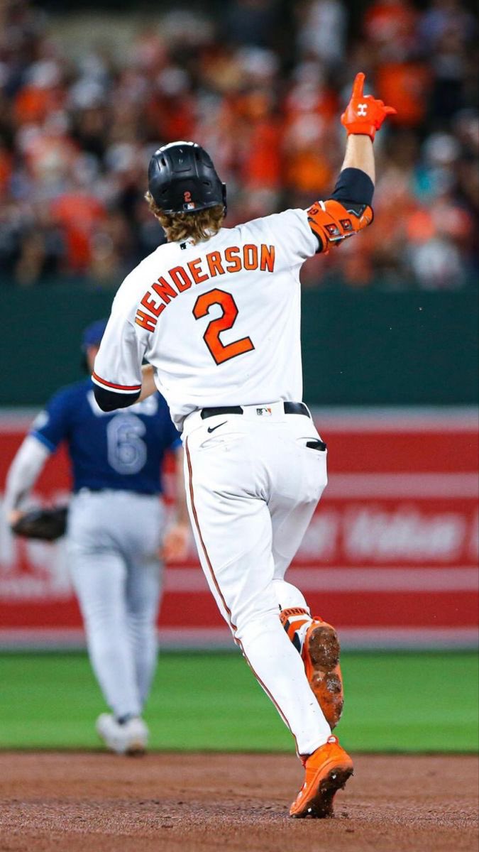 cc_picks_'s tweet photo. Si hoy  GUNNAR HENDERSON gana el HR DERBY, estaré regalando $500 entre todos aquellos que den Like ❤️ y RT 🔁 https://t.co/LVe6wMY1l7