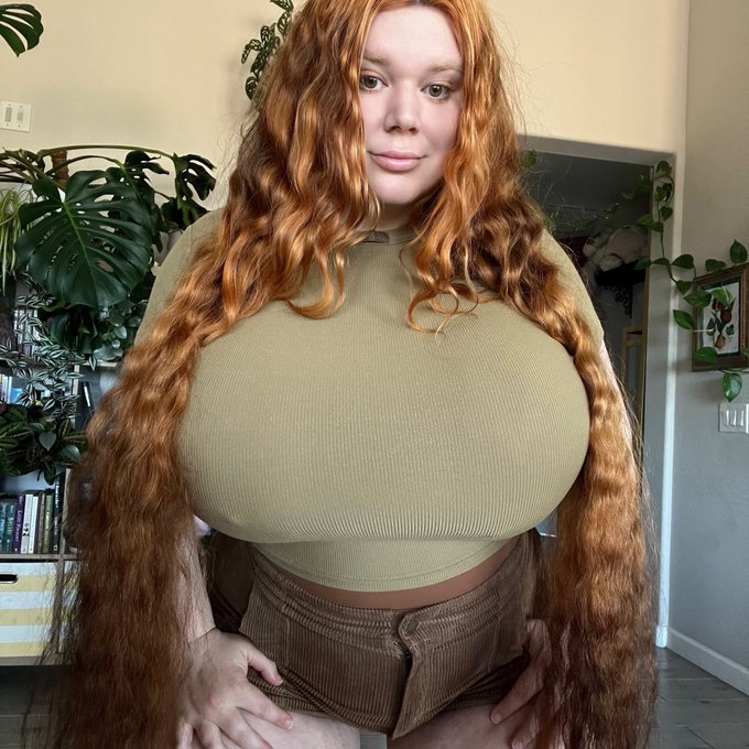 This is my favorite top. 🥰 https://t.co/DKecxAoUfR