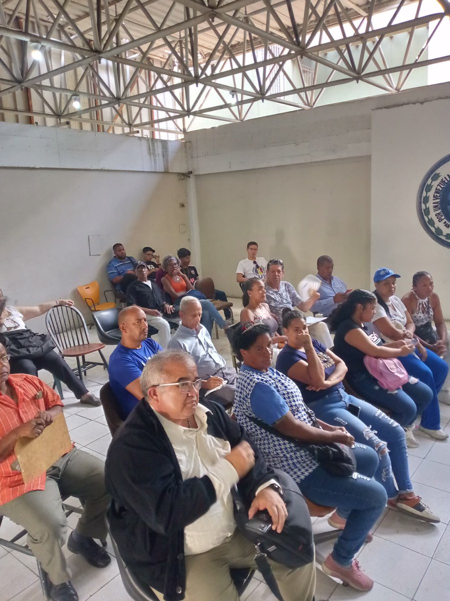 <a href="/ADVenezuelaa/">Acción Democrática</a> <a href="/adbernabe/">Bernabé Gutiérrez</a> #15Jul TALLERES ELECTORALES

Comenzamos la formación de nuestro padrón electoral para la defensa del voto
Acción Democrática es garantía de que los resultados serán respetados

LUIS EDUARDO MARTINEZ
PRESIDENTE

El #28Jul VOTA BLANCO abajo y a la izquierda