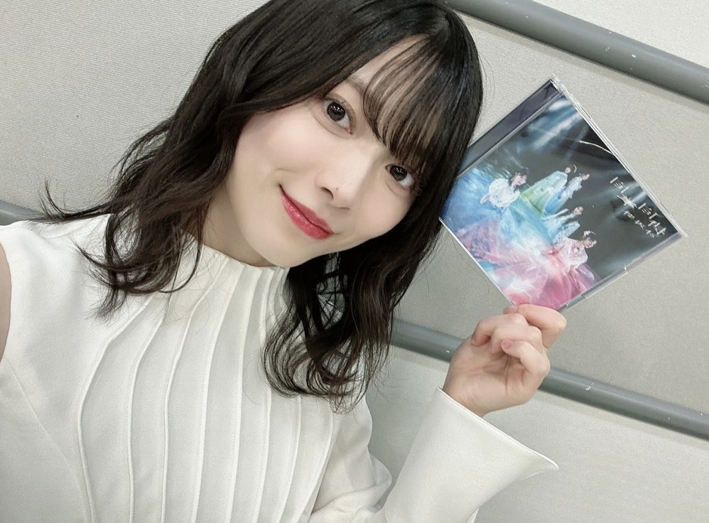 みんな〜おはるんちゃん🌱
久しぶりに浮上🛟
京都リアミ落ちたのに保証期間過ぎてしまって萎えてるんですけども。
まぁ会えなくても行くんだけどね。
とりあえずテスト期間で被ってるから確実にいけるとも言えなくて怖い所…
こんな低浮上と絡んでくれるみんなには感謝‼︎今日も1日頑張ろう‼︎