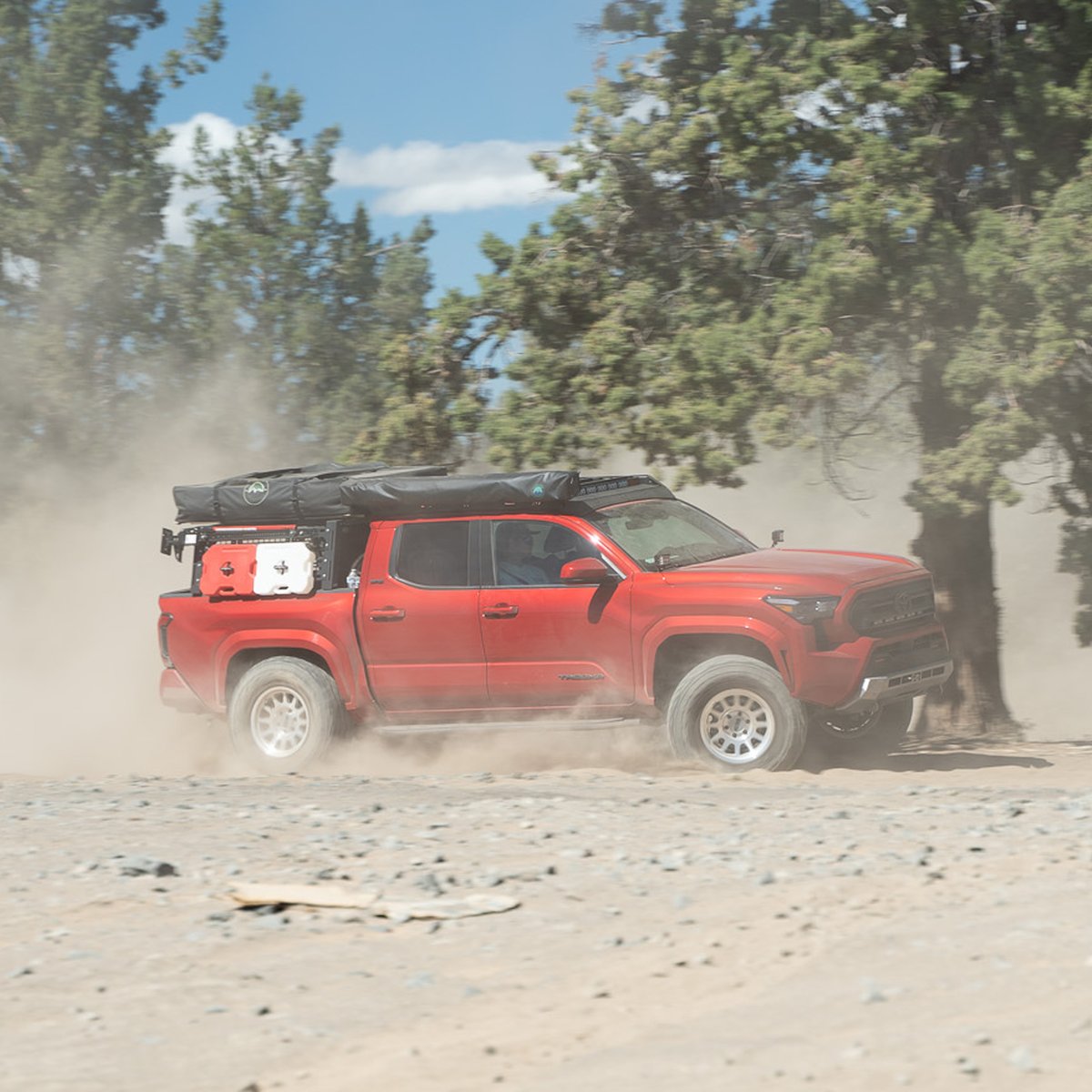 methodracewheel's tweet photo. #703 Bead Grip wheel 🤝 @toyotausa Tacoma
📸: @cali_raised_led
#MethodRaceWheels #MRW #Method #Wheels #Offroad #LighterStrongerFaster #Truck #BeadGrip #BeadGripWheels #Toyota #Tacoma https://t.co/zRjraq7udK