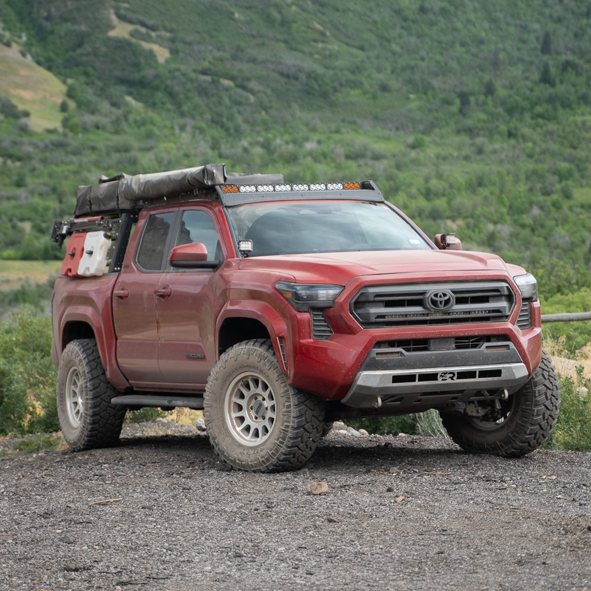 methodracewheel's tweet photo. #703 Bead Grip wheel 🤝 @toyotausa Tacoma
📸: @cali_raised_led
#MethodRaceWheels #MRW #Method #Wheels #Offroad #LighterStrongerFaster #Truck #BeadGrip #BeadGripWheels #Toyota #Tacoma https://t.co/zRjraq7udK