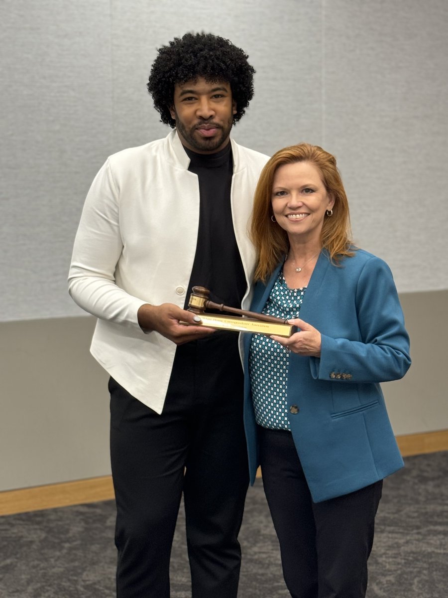I'm humbled to have been passed the baton by my friend and mentor <a href="/KellyO/">Kelly O'Donnell</a> this morning. 

Serving as the president of the <a href="/whca/">WHCA</a> at this perilous time for our country and profession is an honor of a lifetime. 

My note to our members: bit.ly/WHCA-Year-Ahead