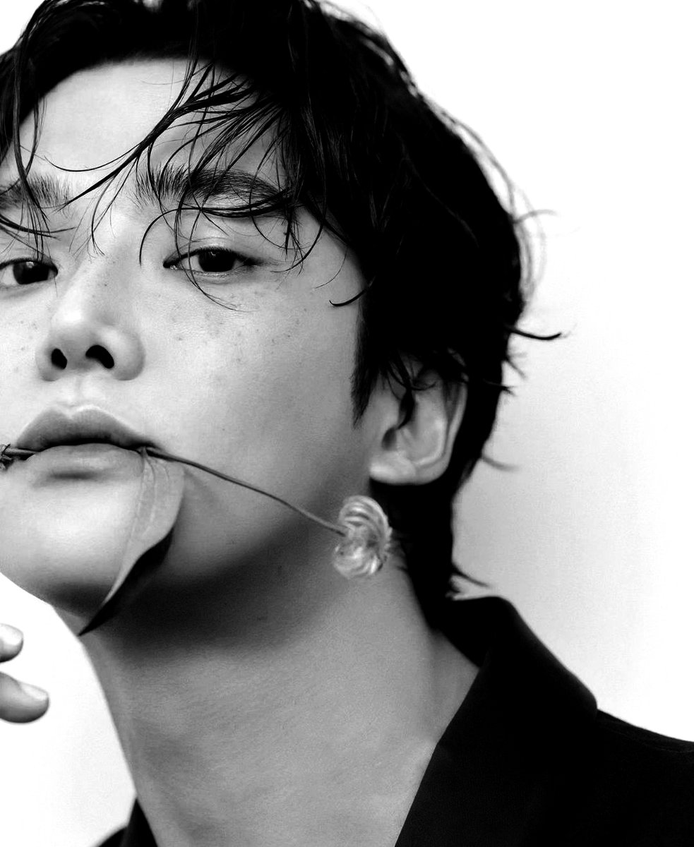 Face card never declines. 

#ROWOON