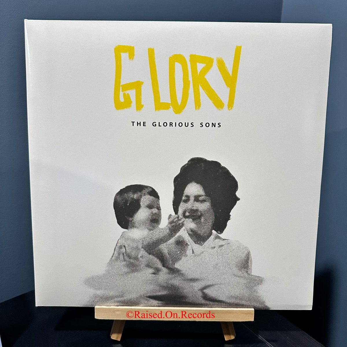 On the table today The Glorious Sons - Glory

#recordoftheday #vinyloftheday #vinyligclub #record #vinyl #vinyljunkie #vinylcollectionpost #recordcollection #33rpm #huntvinyl #vinyladdict #records #fluanceaudio #onthetable #vinylcommunity #raisedonrecords