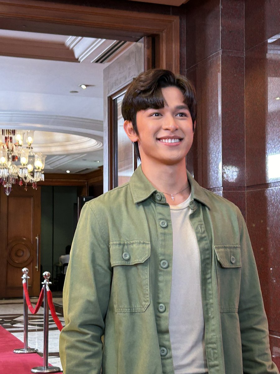 karjonela_'s tweet photo. happy birthday pogii @AljonMendoza_ I'm always here to support you and congrats to your first movie, love you🫶 https://t.co/tJPTzzruWd