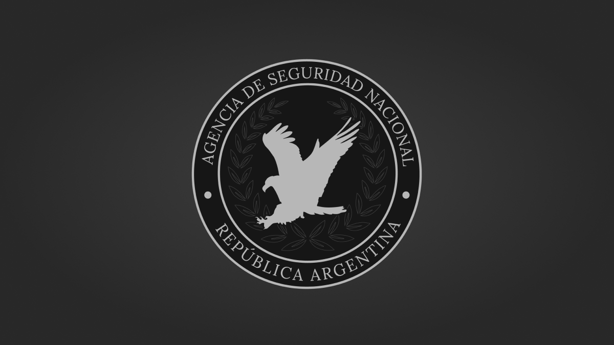 La Agencia de Seguridad Nacional (ASN) tiene las capacidades para investigar y producir información de calidad para maximizar la eficacia de las fuerzas de seguridad en el combate contra delitos federales complejos.

Asumimos el deber de fortalecer nuestro país frente a un