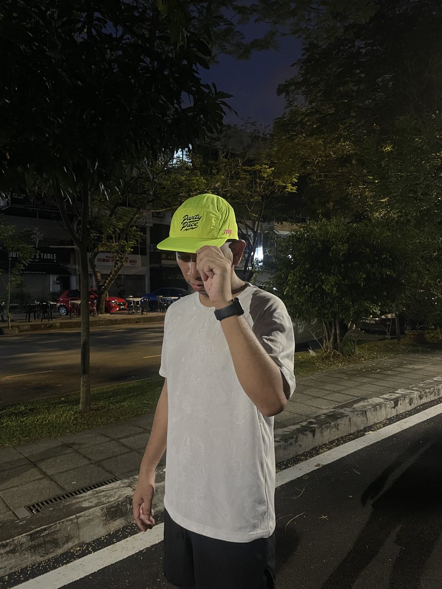 ajezzzzzzz's tweet image. Penat siot. 
But good to be back with the early risers.  #445AMSession