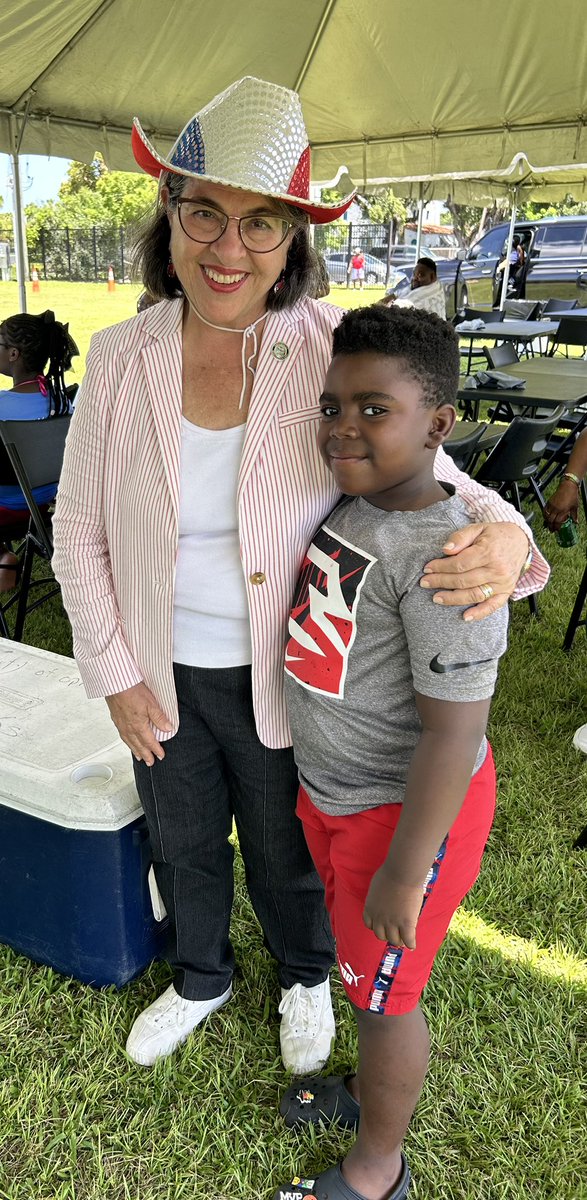 VJWilliams_7's tweet photo. Change Agents…

“Train up a child in the way he should go”. I’m so glad my boys get to see me in action at ALL my jobs and get to meet some amazing leaders.  They will definitely know the importance of giving back to their community. #iAmOpalocka #TheVicePrincipalCommissioner https://t.co/BPcY4Gm7wj