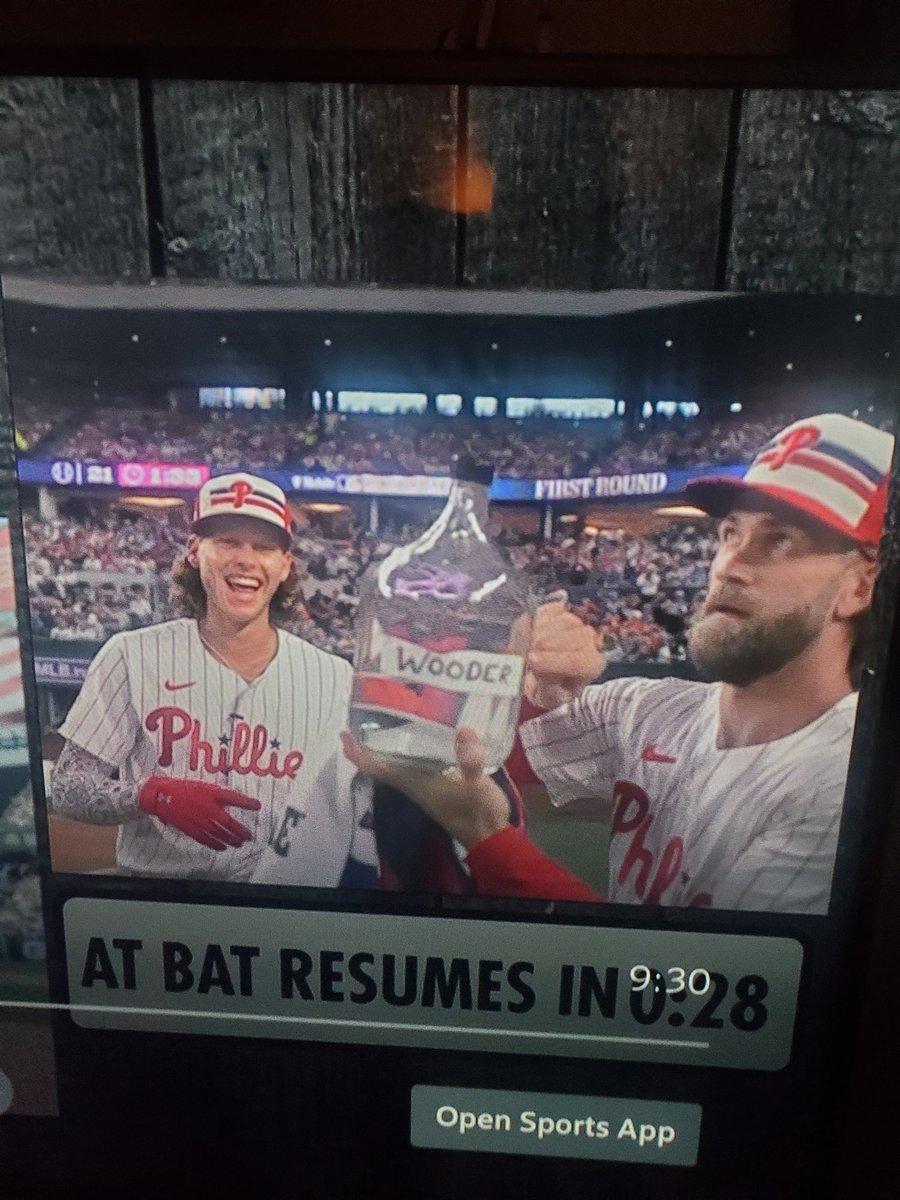 meeshers89's tweet photo. Dying...
#AlexBohm #HRDerby #Phillies #Wooder https://t.co/QQX7Nni8P6