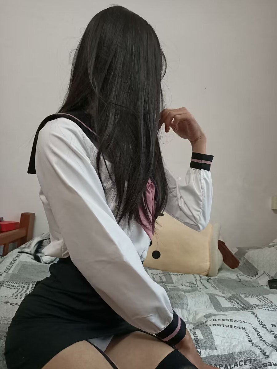 yichen37192620's tweet photo. 唔～喜欢么
＃女装子 ＃伪娘 https://t.co/sxqPhBAJMt