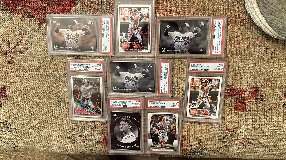 logantuckerdmd's tweet photo. @Topps @Phillies @MLB GUN-show https://t.co/e5wrvYu0BW