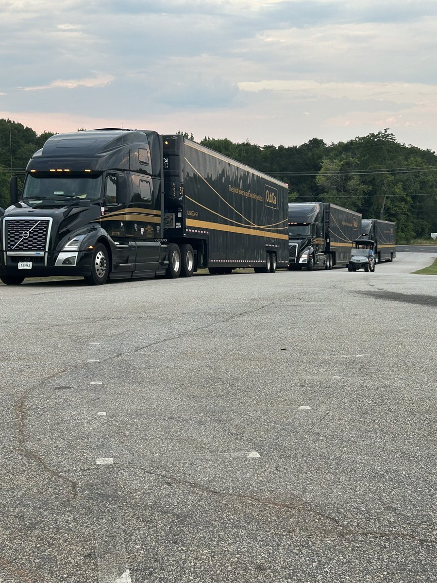 GreerGolfCourse's tweet image. It’s Christmas in July and tomorrow we’ll be unloading some new toys. 🎄⛳️🎁#staytuned #sneakpeek