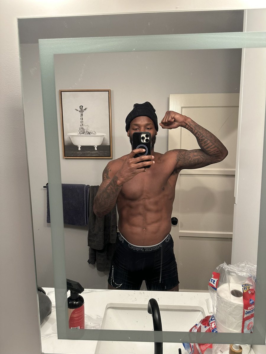 Le'Veon Bell tweet media