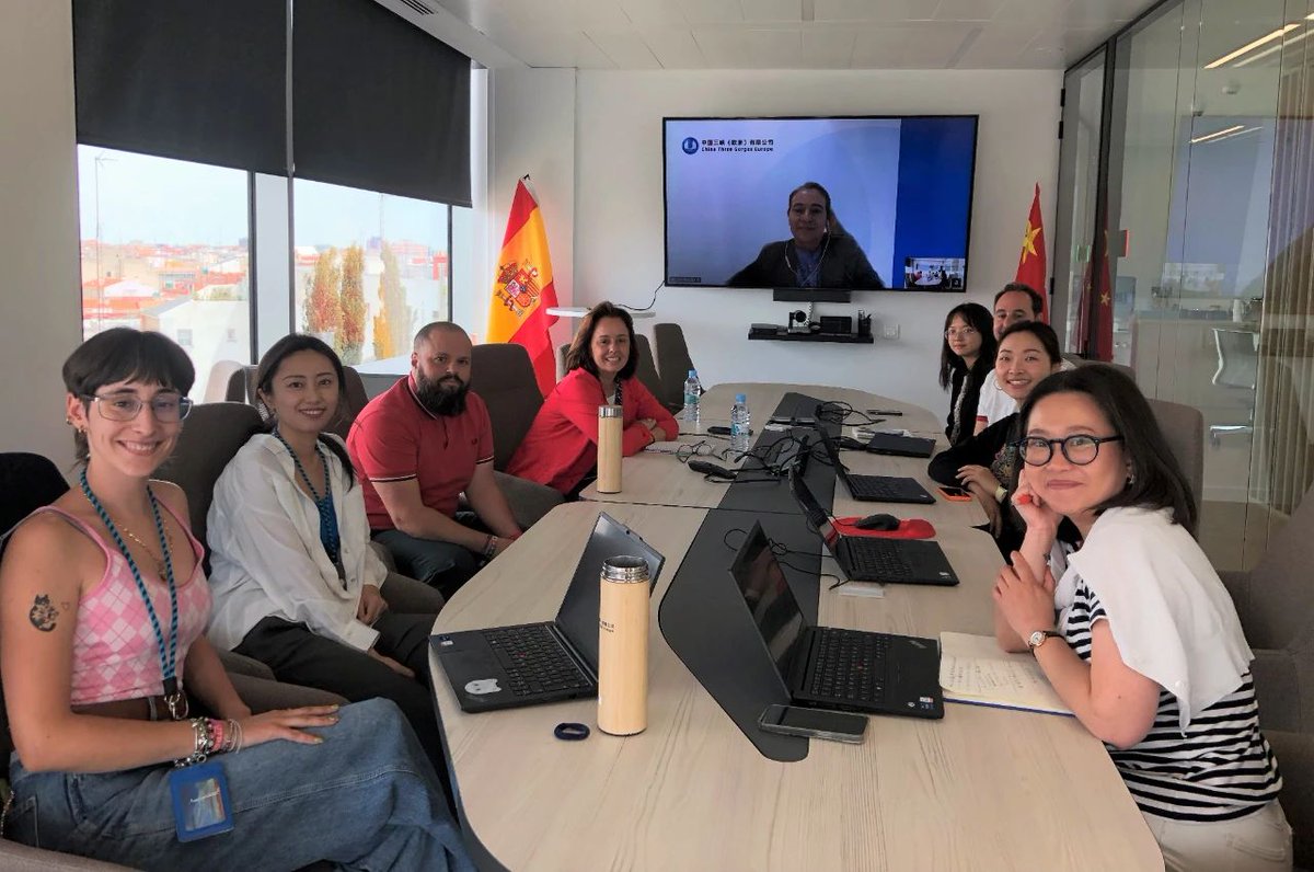 CTGI_2011's tweet photo. #SharedWorlds
Let’s become closer friends!☺️🫶
@CTG_Europe  recently hosted its first workshop on intercultural communication.🥰 Six "Cultural Ambassadors" and over ten international coworkers participated in the event, looking into the work habits, cultures and communication https://t.co/s8riMeTKcs