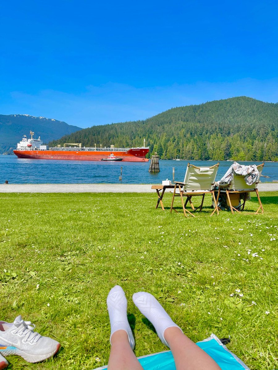 khaleedshdefat's tweet photo. What are some good places for camping and barbecue on the beach in Vancouver? https://t.co/CmczHl6EPi