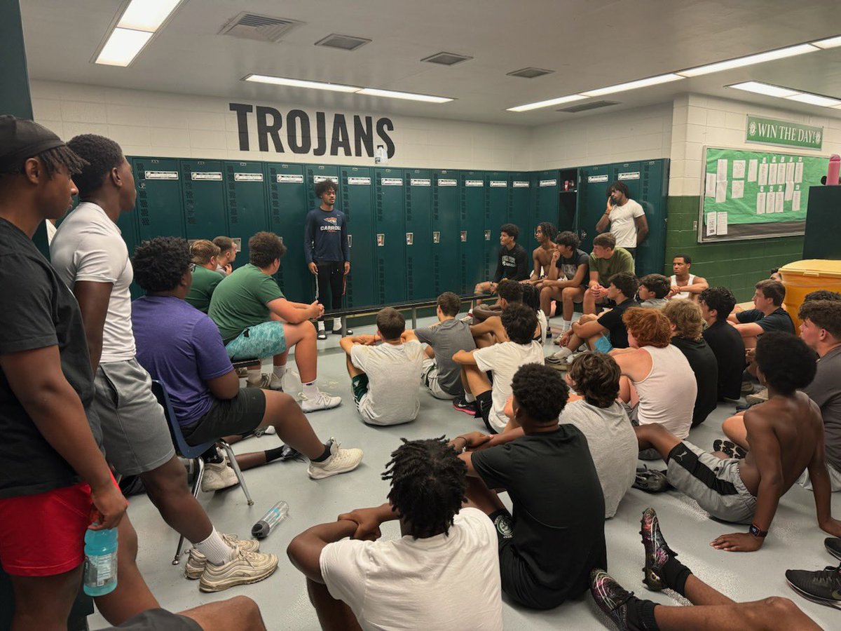 To start week 6 we got to hear from '23 grad, Jahkai Bohannon. Jahkai was a team defensive player of the year and an honorable mention all conference player at West. Last year as a true Freshman at Carroll he earned Fresman DPOY in the CCIW. #Progress #TWFB