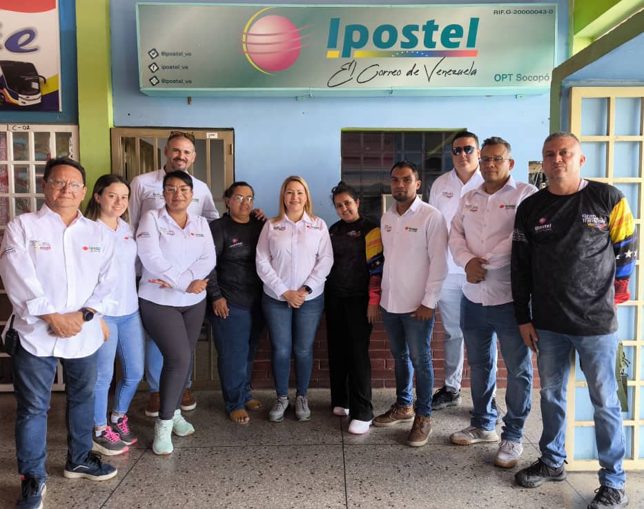 ipostel_ve's tweet photo. #NoticiasIpostel || • En compañía de la directiva de Ipostel, realizamos una Inspección Técnica en la Oficina Postal Telegráfica Socopó, del estado Barinas, allí compartimos con las trabajadoras y detallamos las condiciones de la infraestructura y la operatividad postal. https://t.co/492SoCs8vr