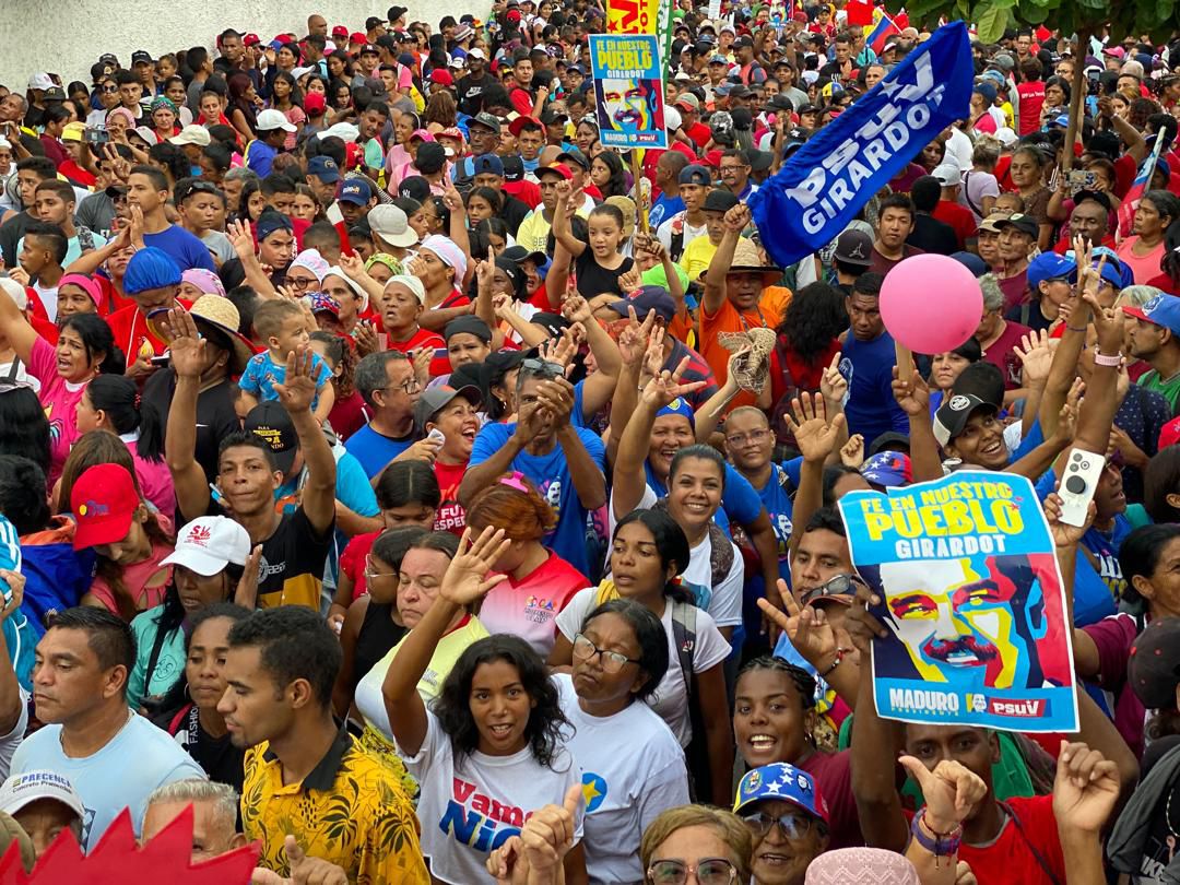 LeyraSuarezPsuv tweet media