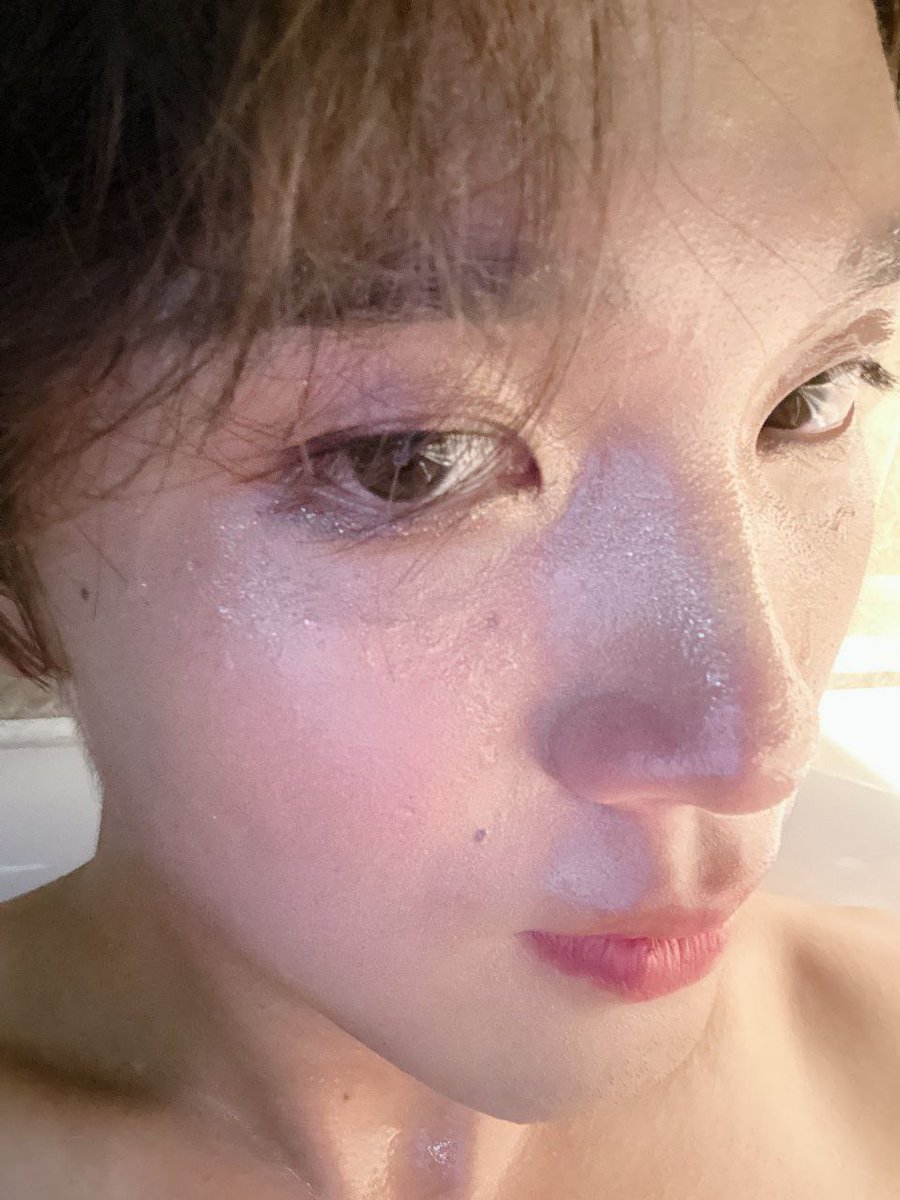 mahaemist's tweet image. Before.                                             After.