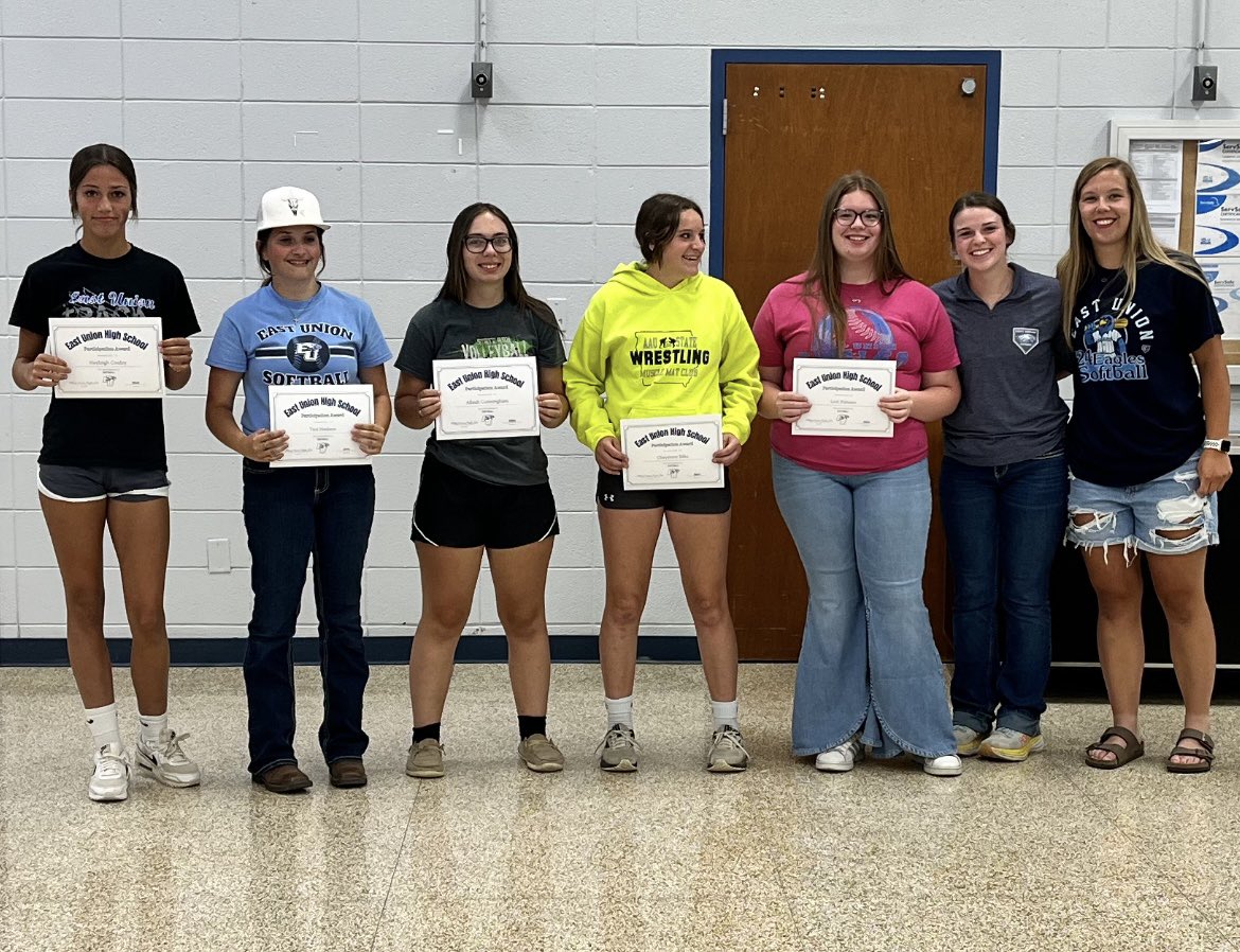 East Union Softball tweet media