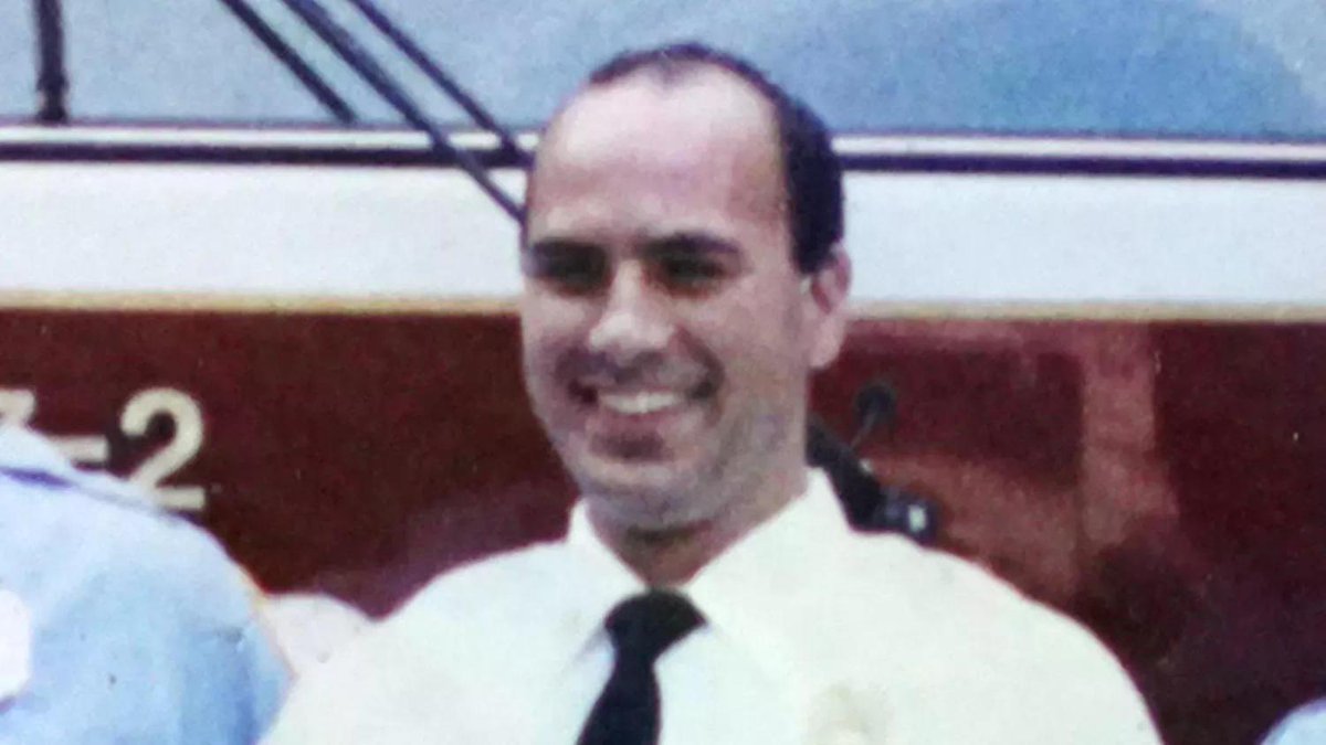 Newsweek's tweet image. Trump hasn&apos;t called family of supporter killed at rally, wife says newsweek.com/donald-trump-j…