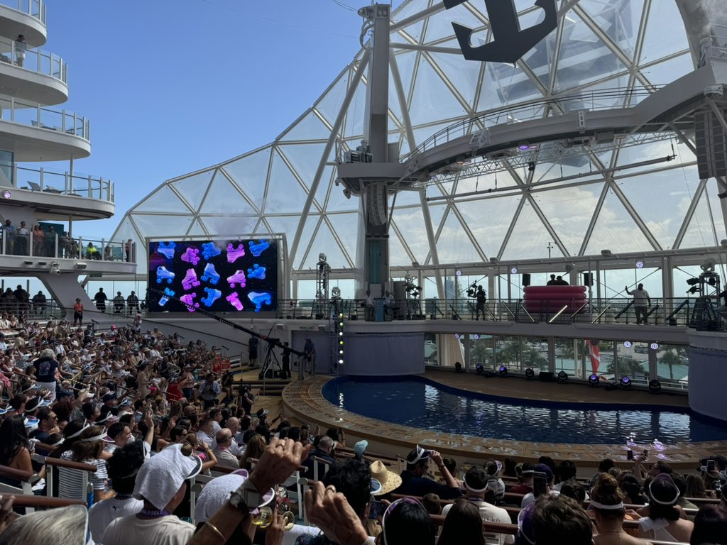 Naming sailing on Utopia of the Seas.