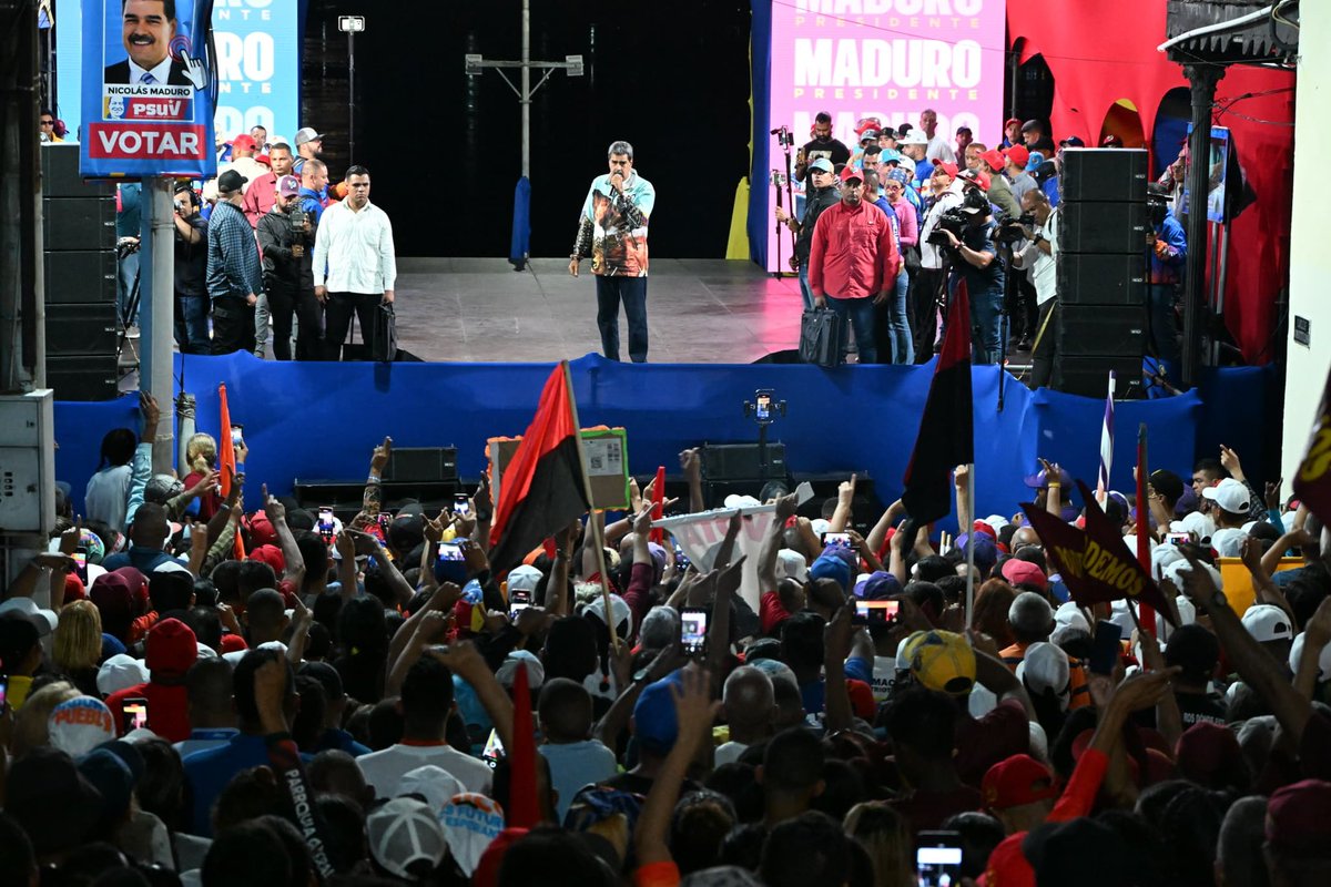 amarcanopsuv's tweet photo. Ciudad Bolívar aquí está NICOLÁS. https://t.co/o3lzgOaSYN