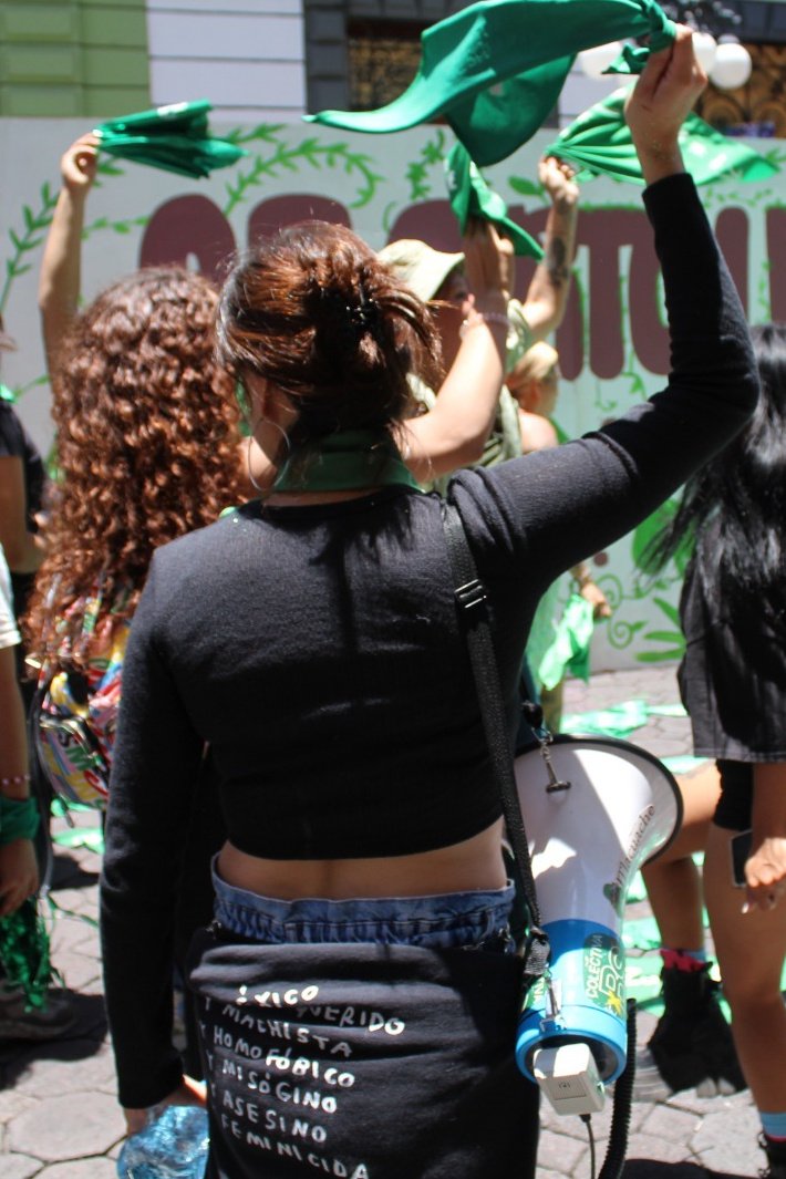 Acu4relas's tweet photo. En Puebla ya es ley 💚 y es histórico.
Comparto algunas fotos que tomé el día de hoy.

#AbortoLegalPuebla https://t.co/MdVQxzVxMa