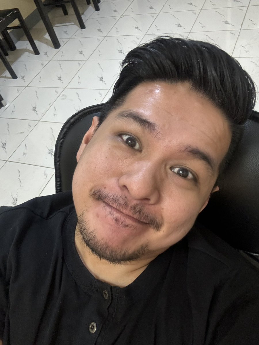 daydreamer_php's tweet image. Good morning