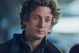 El primer capítulo de la tercera temporada de The Bear es para enmarcar
<a href="/TheBear/">Rupert Hull</a>