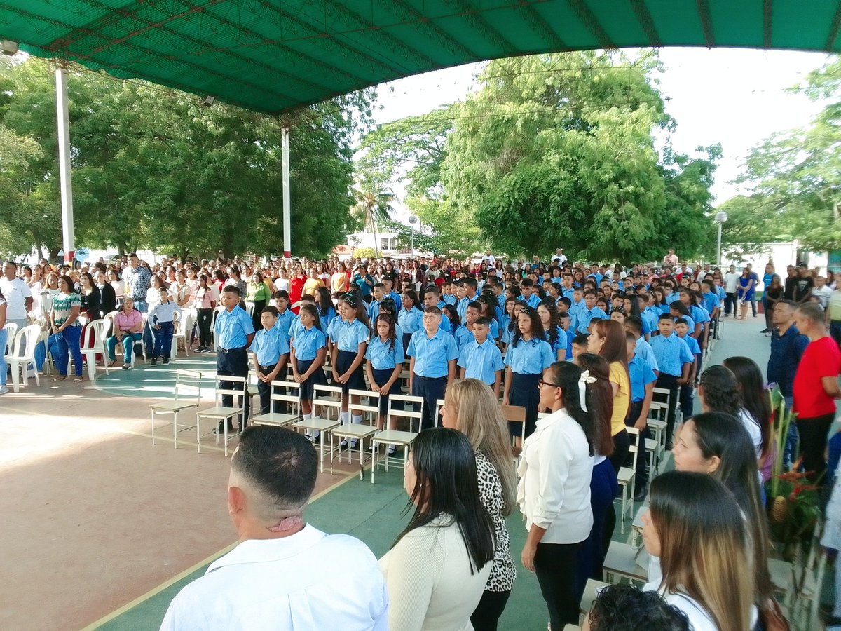 Gestion Comunicacional CDCE Bolivar tweet media