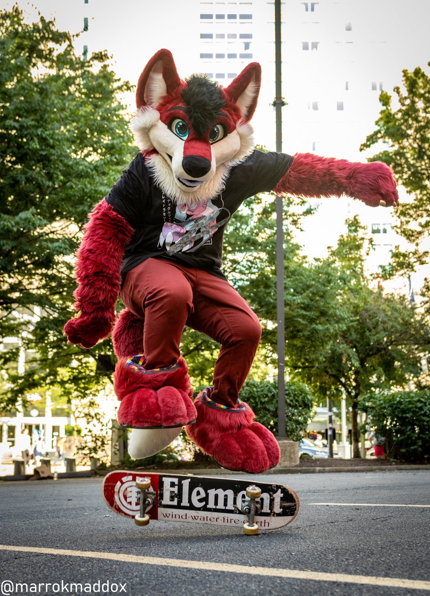 I'm so proud of this photo of <a href="/theDavieofX/">Davie X</a> skating at AC.