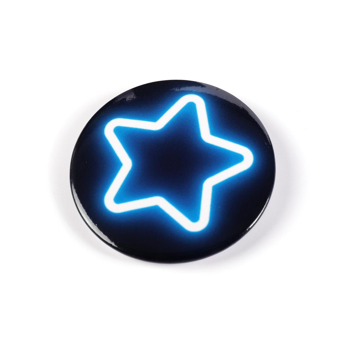leescribbs's tweet photo. My Quantum Leap pins are back in stock!! https://t.co/PZg2DCcIV2 
And I now have bumper stickers available here!! https://t.co/5lQSnF4ErH https://t.co/n5HskH0n8N