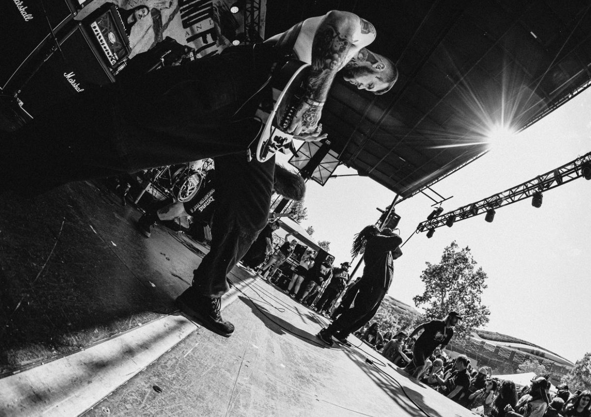 peelingfleshok's tweet image. sound and fury. thank you. 
📸: @IanxEnger 🐐