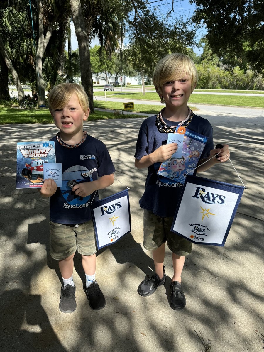 #RaysUp Cole and Reid read 📖around the bases and scored ⚾️ their FREE Tampa Bay Rays tickets 🎟️! Thank You <a href="/RaysBaseball/">Tampa Bay Rays</a> &amp; <a href="/OldsmarLibrary/">Oldsmar Library</a>
 <a href="/LowryElementary/">Lowry Elementary</a>