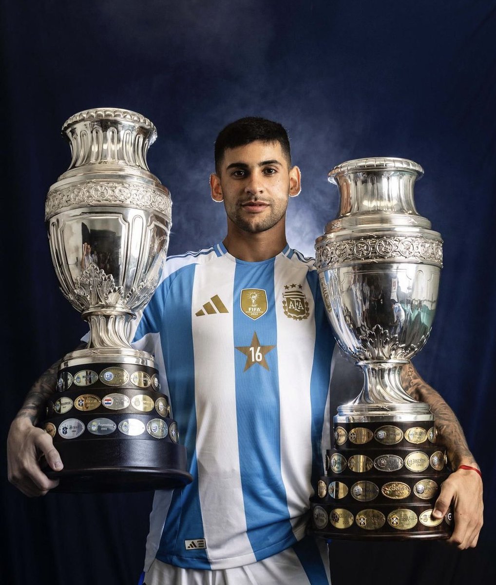 #Belgrano, semillero de Campeones.

 🏆🏆🇦🇷 <a href="/CutiRomero2/">Cuti Romero</a> 
📸<a href="/Argentina/">🇦🇷 Selección Argentina ⭐⭐⭐</a>