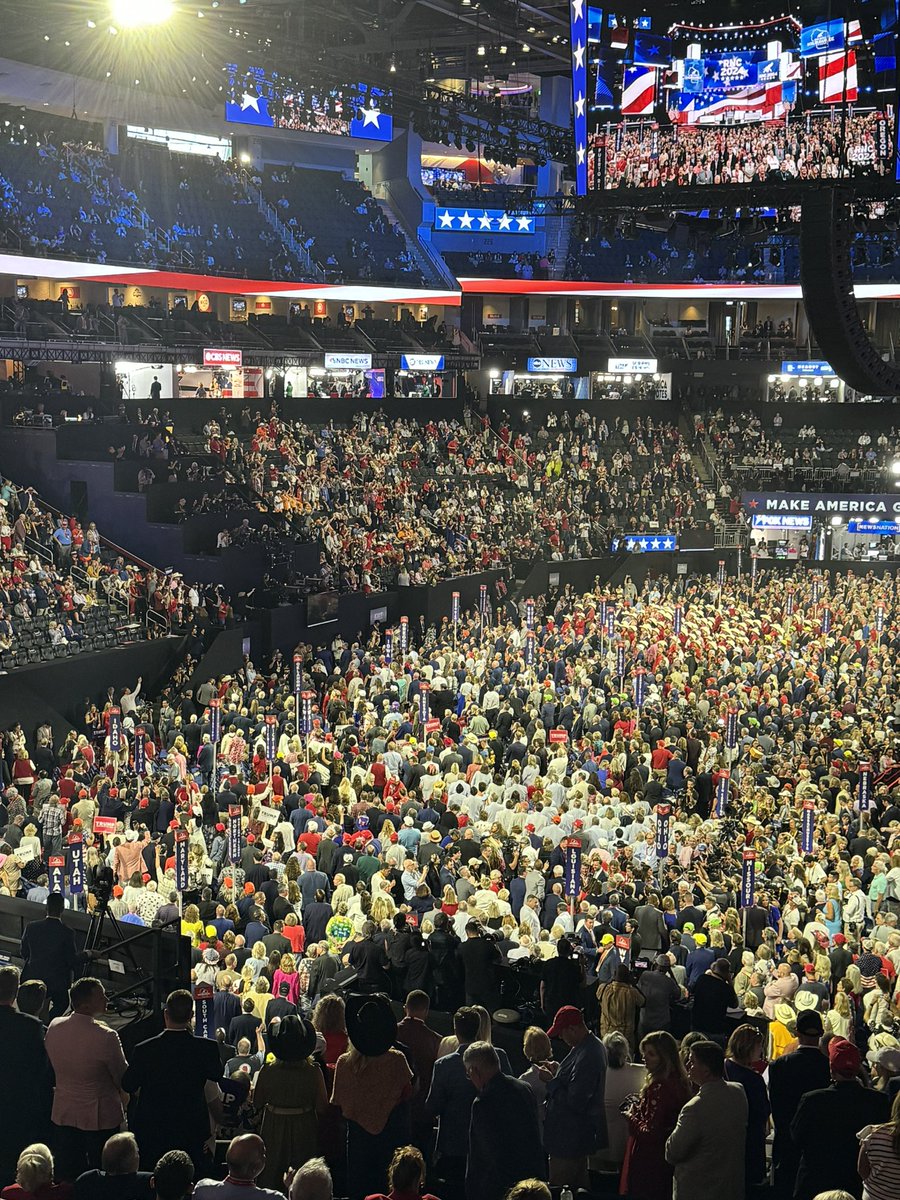 LisaM_58's tweet photo. #RNC2024 https://t.co/1gi41N0DgS