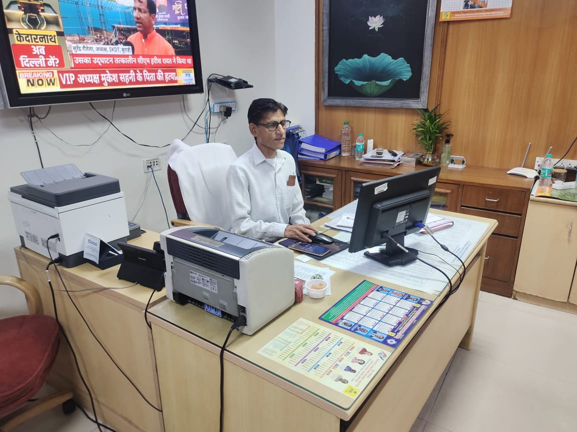Neeraj Mittal IAS (@neerajmittalias) on Twitter photo Happened to be at <a href="/BSNLCorporate/">BSNL India</a> corporate office today at 9am. Was surprised to see so many officers already at work before the official time of 930 am!! The future of BSNL is bright with such dedication. Keep it up. Happened to be at <a href="/BSNLCorporate/">BSNL India</a> corporate office today at 9am. Was surprised to see so many officers already at work before the official time of 930 am!! The future of BSNL is bright with such dedication. Keep it up.