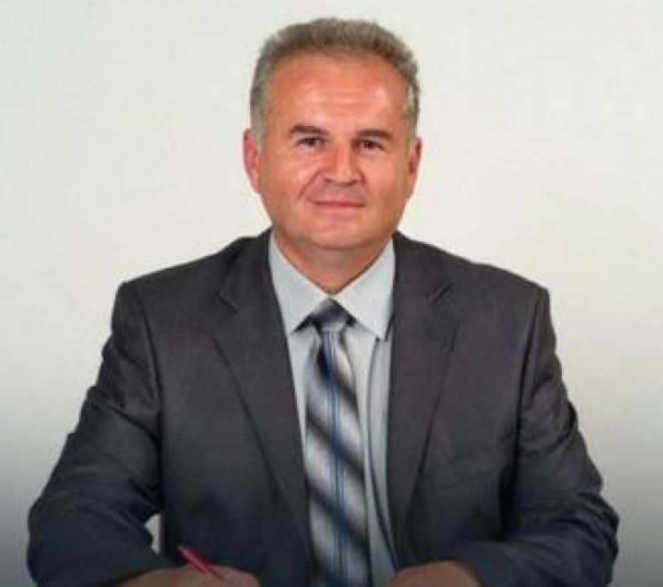 sarenaczoran's tweet photo. Istraživanje popularnost kandidata za načelnika opštine Srbac:
Mlađan Dragosavljević (SNSD)-66%
Želimir Urić (SDS)- 34%
Ukupno 311 ispitanika, starosna dob 44 godine.
Žene-49%
Muškarci-51%
Period istraživanja: 10.7-15.7.2024.godine
Stopa pouzdanosti:94,5%
#srbac https://t.co/uls4Z71Nl4