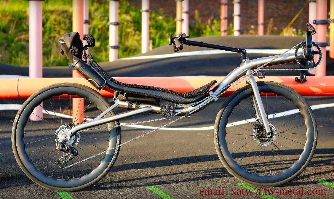 XACDalisa's tweet photo. XACD made Titanium recumbent frameset:
contact us do your personal design：
email: xatw@tw-metal.com  whatsApp: +86 18291934244
#recumbent #titaniumrecumbent #titaniumbikes #tirecumbentbikes  #recumbentbikes #titaniumbikeframes #handmadebikes #tibikeframes #recumben #custombikes https://t.co/u3LzbD3OsE