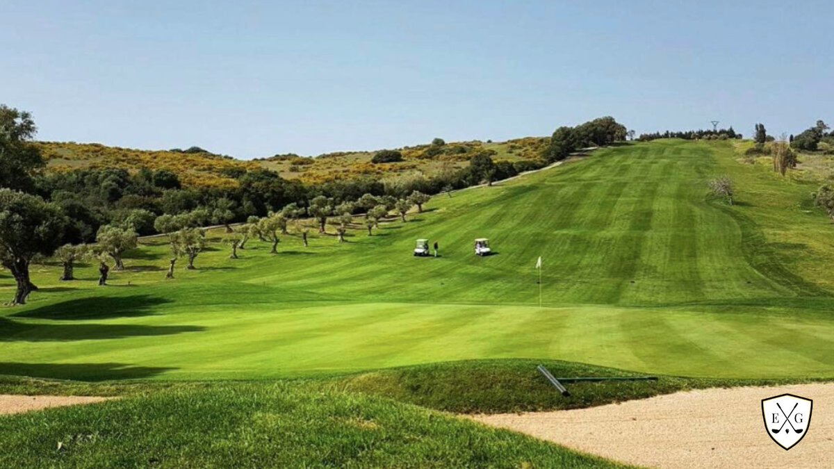 EsteponaGolf's tweet photo. Our third hole is an absolute must-try! It has an incredible slope that you won't want to miss. 

If you haven't tried it yet, come as soon as possible and see for yourself!

🏌️‍♂️⛳
#golf #esteponagolf #golfer #twilight #greenfee #sunset #spain #summer #buggy https://t.co/qSnSSgC2ZA