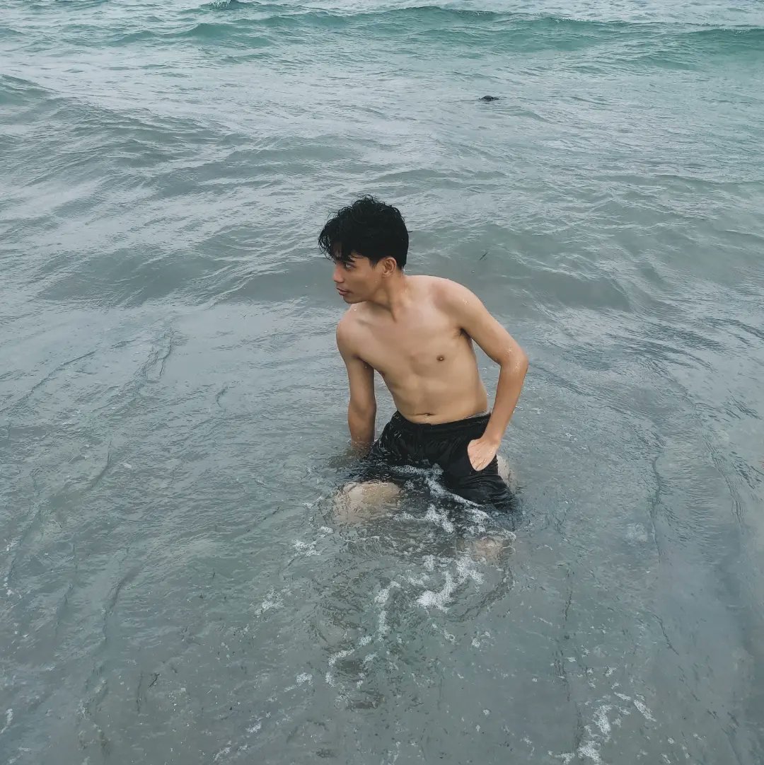 rgl_blndres's tweet photo. — beach // https://t.co/r8Nq3gFYT1