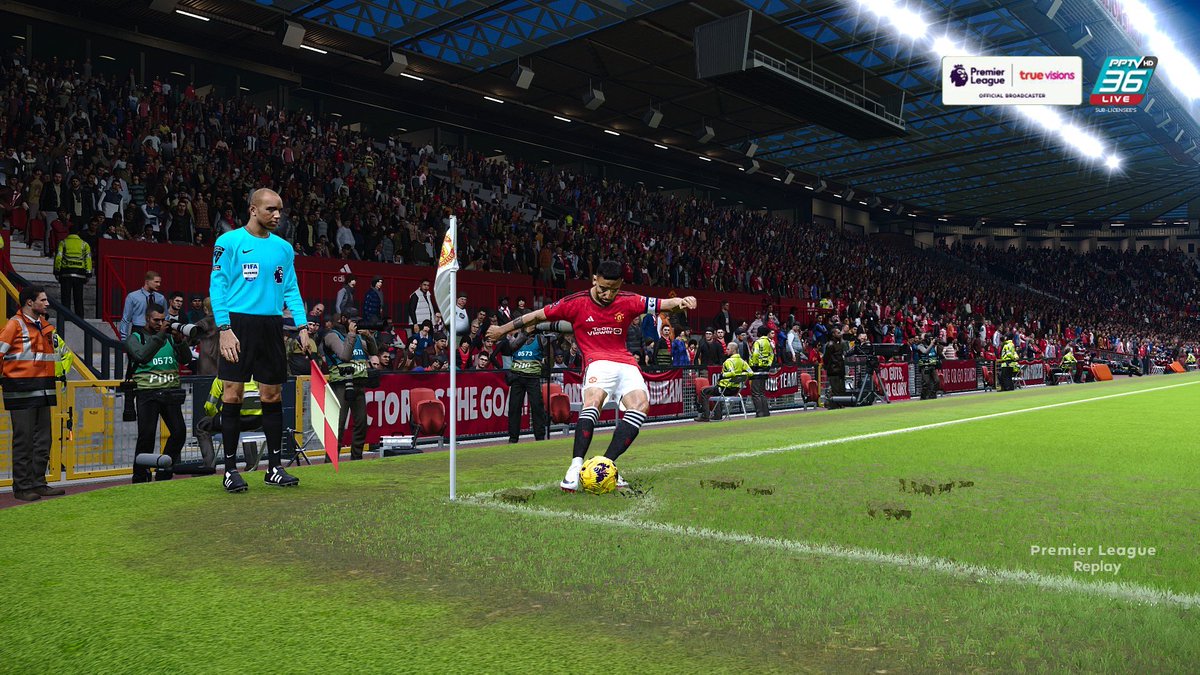 phet_90's tweet photo. Old trafford Manchester https://t.co/lngZHv9lmm