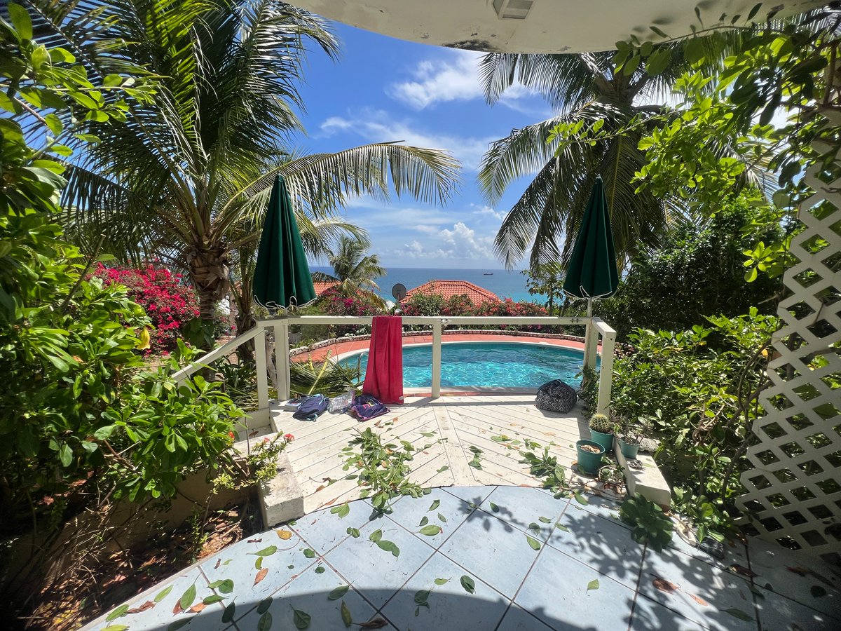 SXMINV's tweet photo. Casa Linda Pelican Key Sint Maarten SXM – by SMI Realtors https://t.co/2vssKinboA https://t.co/cmJikM8xBC