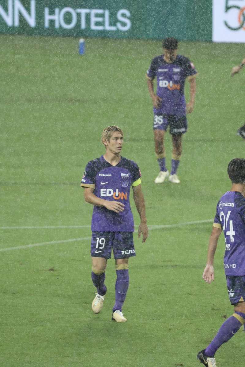 red_ming_C's tweet photo. 途中、滝雨で真っ白になったんよね…☔️
#佐々木翔 #sunfrecce https://t.co/P9tV7ilw9Z