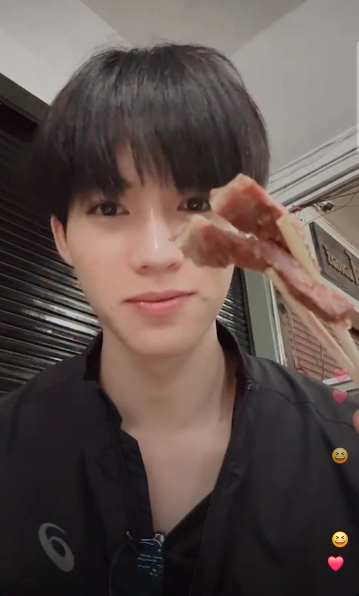 M_maybbb's tweet photo. อิสๆครับเตงงง 😋🍽
#FlukePongsapat 
#ฟลุ๊คจ์พงศภัทร์ https://t.co/PmvNCRxxiS