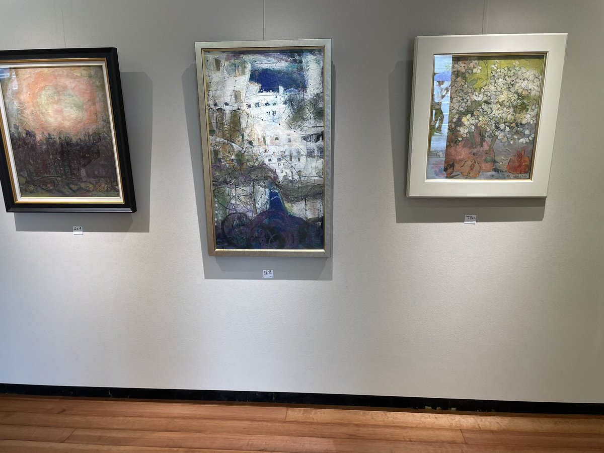 ivoj2d's tweet photo. 久度画廊さんで光田千代さんの絵画展🖼️が開催中です🎨
皆様もぜひ一度お越しくださいね🧑‍🎨 https://t.co/Eo351v7sfd